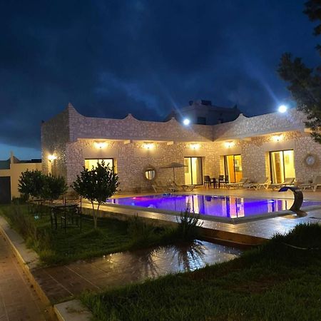 Villa Laarich Suvayr Dış mekan fotoğraf