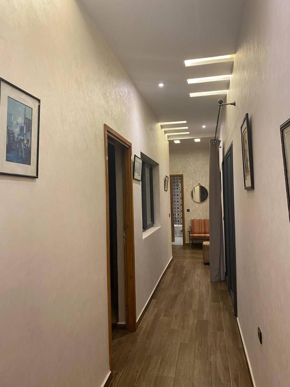 Villa Laarich Suvayr Dış mekan fotoğraf